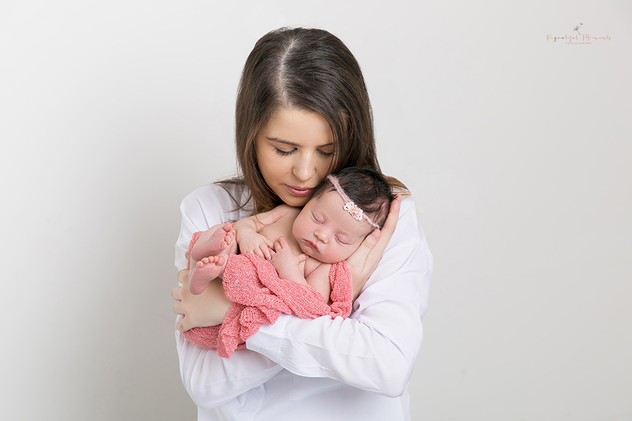 newborn photo session